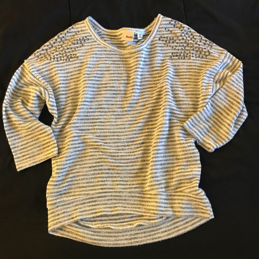 Sweater with studs on shoulders